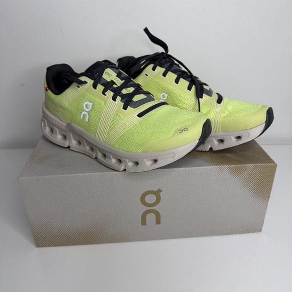 On Cloud Cloudgo Running Shoes Hay Sand Womens Size 8 NEW - Picture 1 of 8